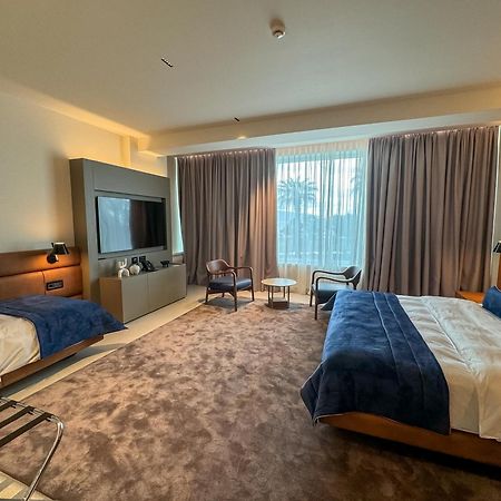 Abi'S Hotel & Spa فلورا المظهر الخارجي الصورة
